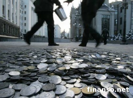 В очередной раз Украину пугают возможным дефолтом