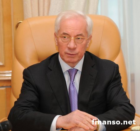 Азаров рассказал о крахе экономики Украины после СА