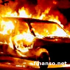 В Тернополе сожгли автомобиль депутата от партии "Свобода"