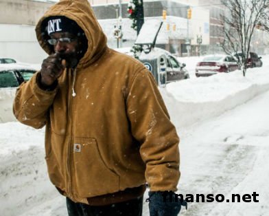 Число жертв аномальной погоды в США растет, побиты рекорды холода