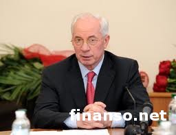 В феврале Украина начнет полную кооперацию с Россией – Азаров