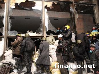 Депутаты и "Афганцы" дежурят у пострадавших от взрыва в Доме профсоюзов – причины