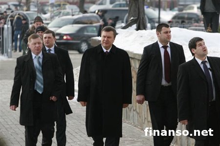 Из-за массовых акций протеста охрану Януковича значительно усилили