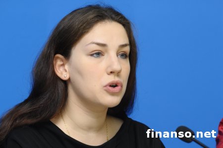 В. Янукович поехал к В. Путину советоваться на счет кандидатуры Клюева - Л. Оробец