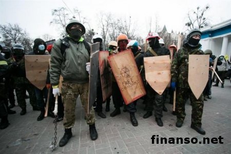 Люди по всей Украине вышли не для того, чтобы Яценюк стал премьером – “Правый сектор”