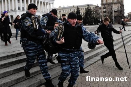 СМИ: одному из активистов Майдана силовики зашили рот обувными нитками