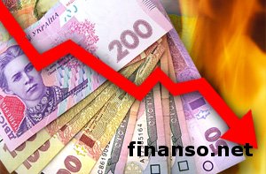 Эксперты рассказали, когда на Форексе в Украине остановится падение курса гривны к доллару