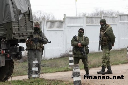 Неизвестные отобрали оборудование у журналистов Associated Press, которые вели свою работу в Крыму