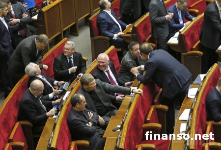 1397657440_1396970181-6918-voennyiy-armi