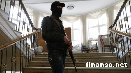Сепаратисты в Донецке захватили таможню и областную налоговую администрацию