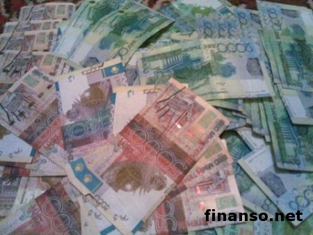 Курс тенге на рынке Форекс укрепляется к фунту и юаню