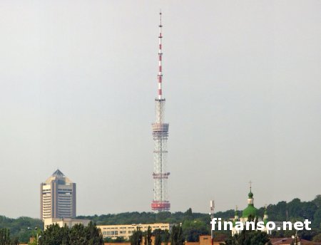 В тоннеле телебашни в Киеве горят кабели