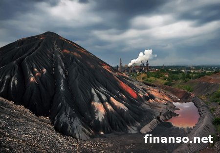 Экономика Украины только выиграет из-за отсоединения Донбасса, - экономист