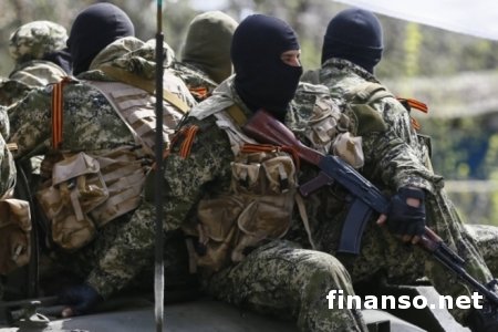 Террористы на Донбассе стреляют в прохожих на улицах – СМИ