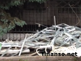 Террористы подорвали здание СБУ в городе Торезе Донецкой области - последствия