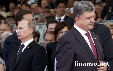 Президент Украины П.Порошенко обсудил ситуацию на Донбассе с В.Путиным