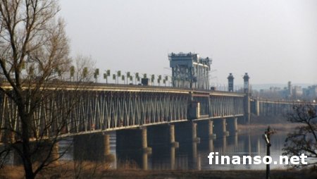 На Полтавщине боевики заминировали железнодорожный мост – последствия