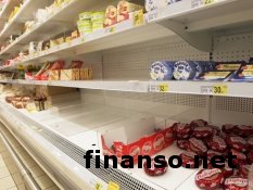 В Крыму снова пустеют полки супермаркетов