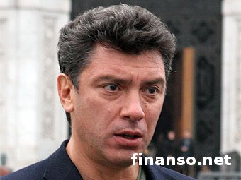 Немцов: Путин нарушил Конституцию РФ грубейшим образом