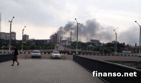 В результате обстрела боевиками Луганска были ранены 68 мирных жителей