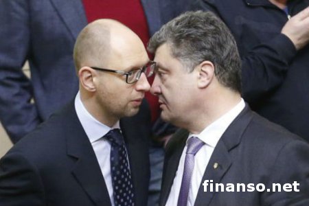 Украинцы продолжают верить Порошенко, но разочаровались в Яценюке