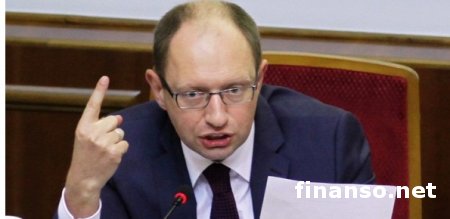 Яценюк объяснил, почему идет на выборы отдельно от Порошенко