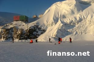 Власти Китая намерены построить в Антарктиде аэропорт