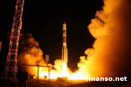 На орбиту ракетой «Протон-М» выведен спутник «Экспресс-АМ6»