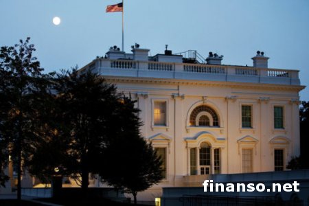 В Белом доме обвиняют РФ в наращивании войск вблизи границы с Украиной, - СМИ