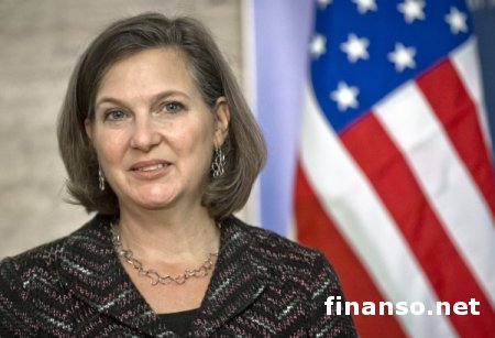 Украине будет сложно вступить в НАТО, - В. Нуланд