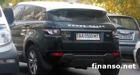 Прокурор Парамонова избежала люстрации и ездит на дорогом Range Rover  