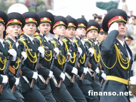 Турчинов: Украину ждет еще несколько этапов масштабной мобилизации
