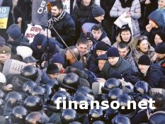 Демонстранты сделали попытку прорыва внутрь Рады - последствия