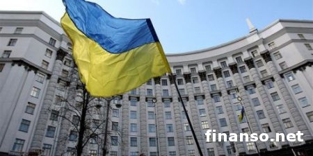 Иностранцы, которые намерены работать в Кабмине, подали на гражданство