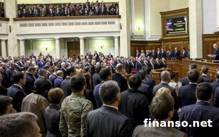 5 комитетов Верховной Рады возглавили причастные к коррупционным скандалам  