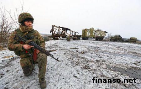 Боевики начали активный штурм Дебальцево, Санжаровки и Углегорска