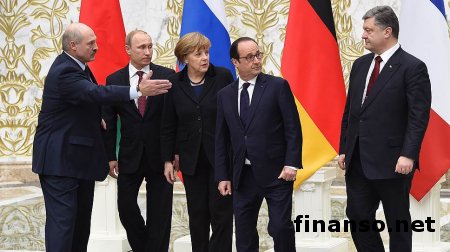 Меркель: Путин «надавил» на террористов для прекращения огня на Донбассе