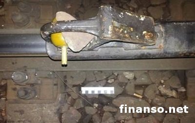 Под железнодорожным составом в Днепропетровской области прогремел взрыв – последствия