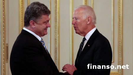 Порошенко обсудил предоставление американской помощи Украине с Байденом - подробности