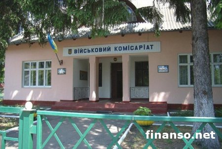 Ночью в Запорожской области неизвестные обстреляли военкомат