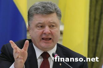 Войну на Донбассе можно остановить только с помощью миротворцев – Порошенко