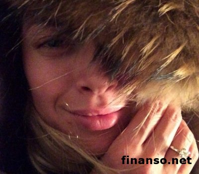 Вера Брежнева опубликовала фото своего обручального кольца – СМИ