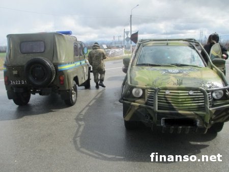 В Запорожской области сепаратисты обстреляли автомобили с военными и милицией