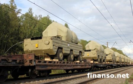 Из РФ на Донбасс прибыл очередной эшелон из 40 вагонов с военной техникой – штаб АТО