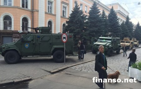 Одесса заполнена бронетехникой и бойцами «Альфы»