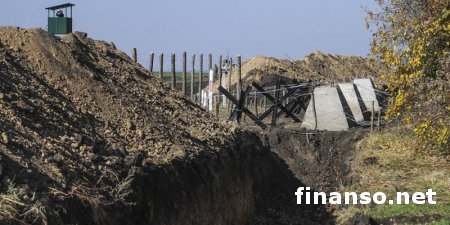 Россия отгородилась от украинского Донбасса 100-километровым ровом