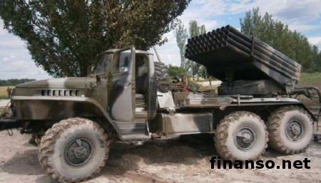 Со складов оружия боевиков на Луганщине похитили 8 РСЗО и 4 пушки