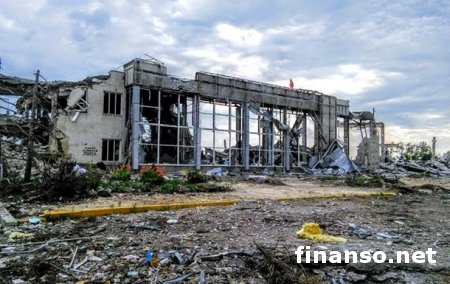 В Интернете обнародованы фото разрушенного в Луганске аэропорта