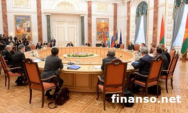 Сегодня в Минске состоится заседание трехсторонней контактной группы по Донбассу