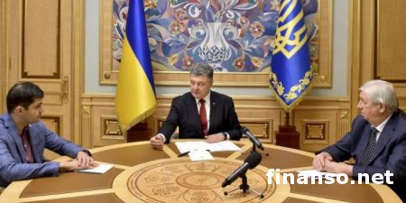 Официально: Петр Порошенко подписал поправки к закону о прокуратуре